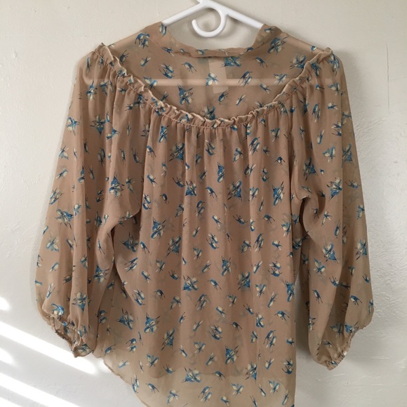 Chic Flowy Blouse with Blue Birds - Picture 2 of 2